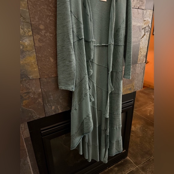 NWOT Soft Surroundings teal topper, M, unique boho, arty piece. Asymmetrical - Picture 7 of 15